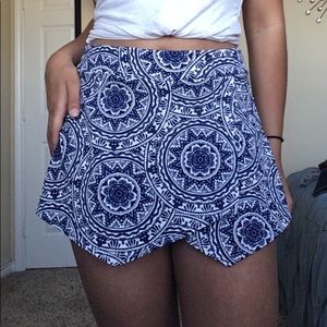 Medallion skort
